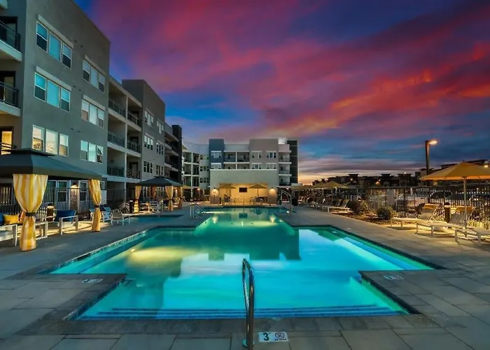 Stunning Westgate Cozysuites By Stadium With Pool 8 Apartment *