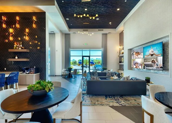 Stunning Westgate Cozysuites By Stadium With Pool 8 Glendale