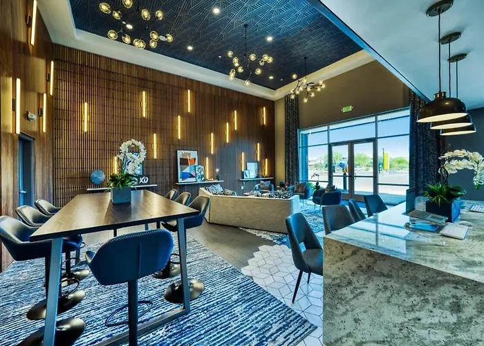 Stunning Westgate Cozysuites By Stadium With Pool 8 * Glendale