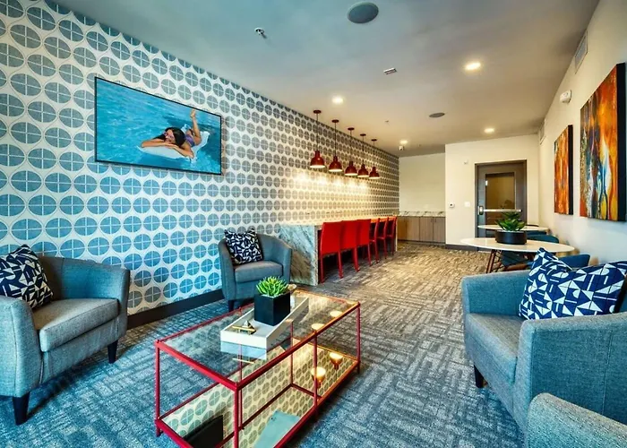 Stunning Westgate Cozysuites By Stadium With Pool 8