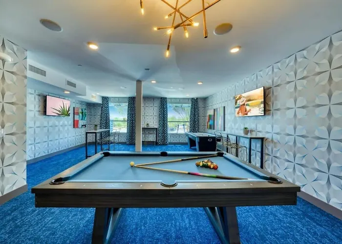 Stunning Westgate Cozysuites By Stadium With Pool 8 * Glendale